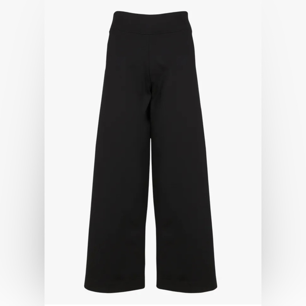 La Fee Maraboutee • 40 • Black • Highrise - Picture 7 of 12